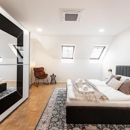 Dot 3bdr With Parking & A/c By Easybnb Premium Apartament *