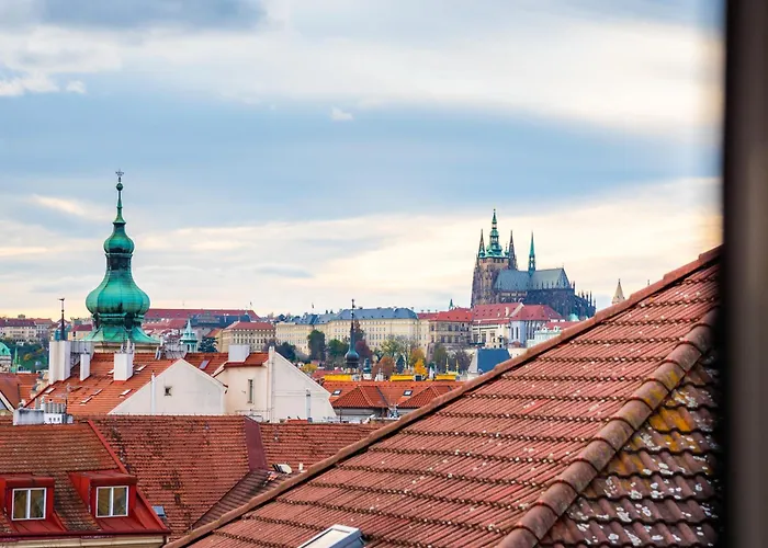 Dot 3 Bdr With Tyn Cathedral View & Ac Prag