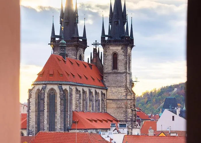 Dot 3 Bdr With Tyn Cathedral View & Ac Prag
